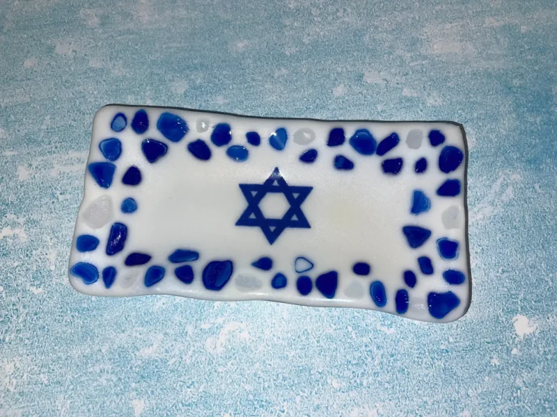 Jewish Star Tray - white with blue 8" x 4" - Image 2
