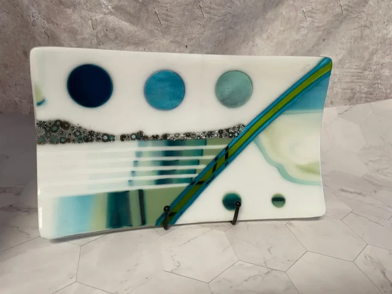Modern White & Green Platter - Image 4