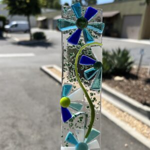 Breezy Blooms Plant Stake - Fused Glass