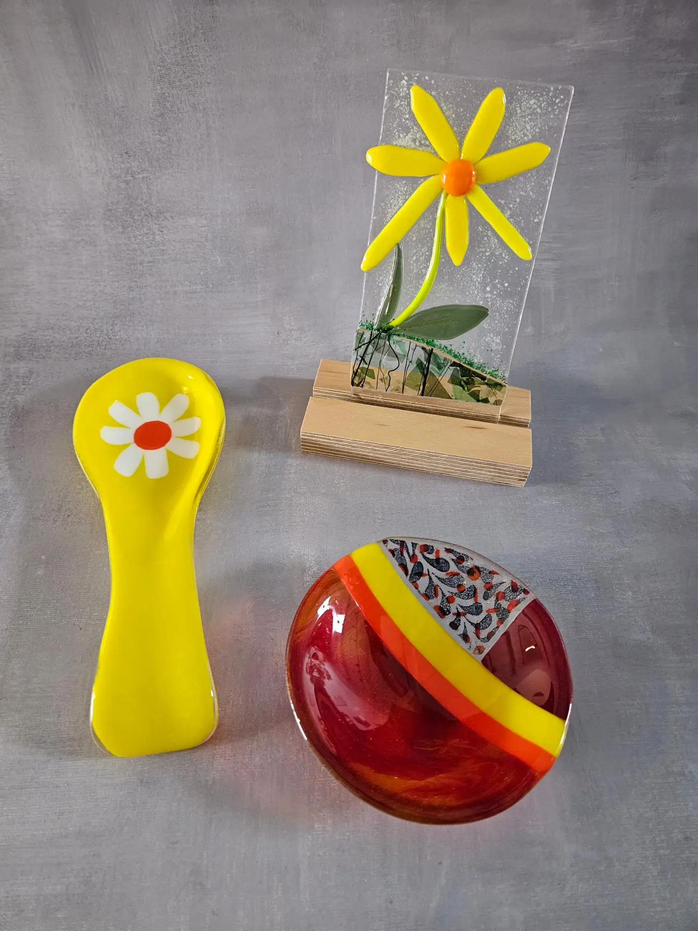 Daisy Days Glass Set - Fused Glass