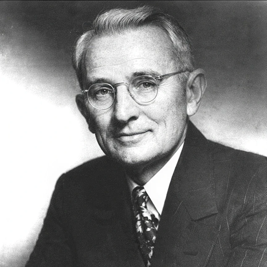 Portrait of Dale Carnegie