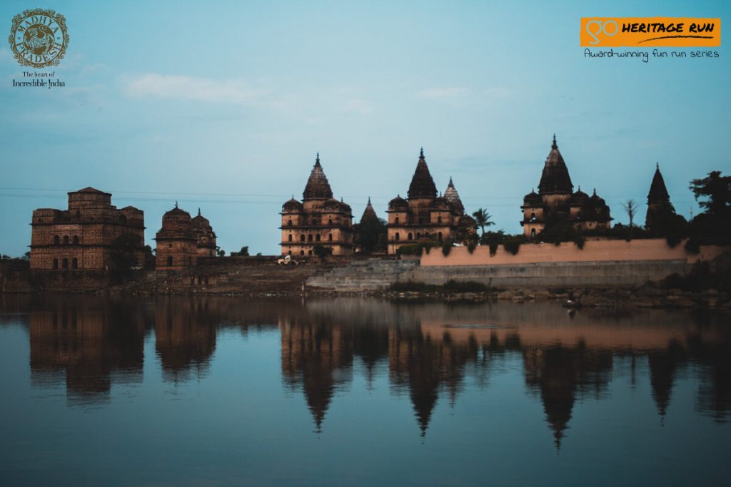 Betwa-Chattris-Cenotaphs-Orchha