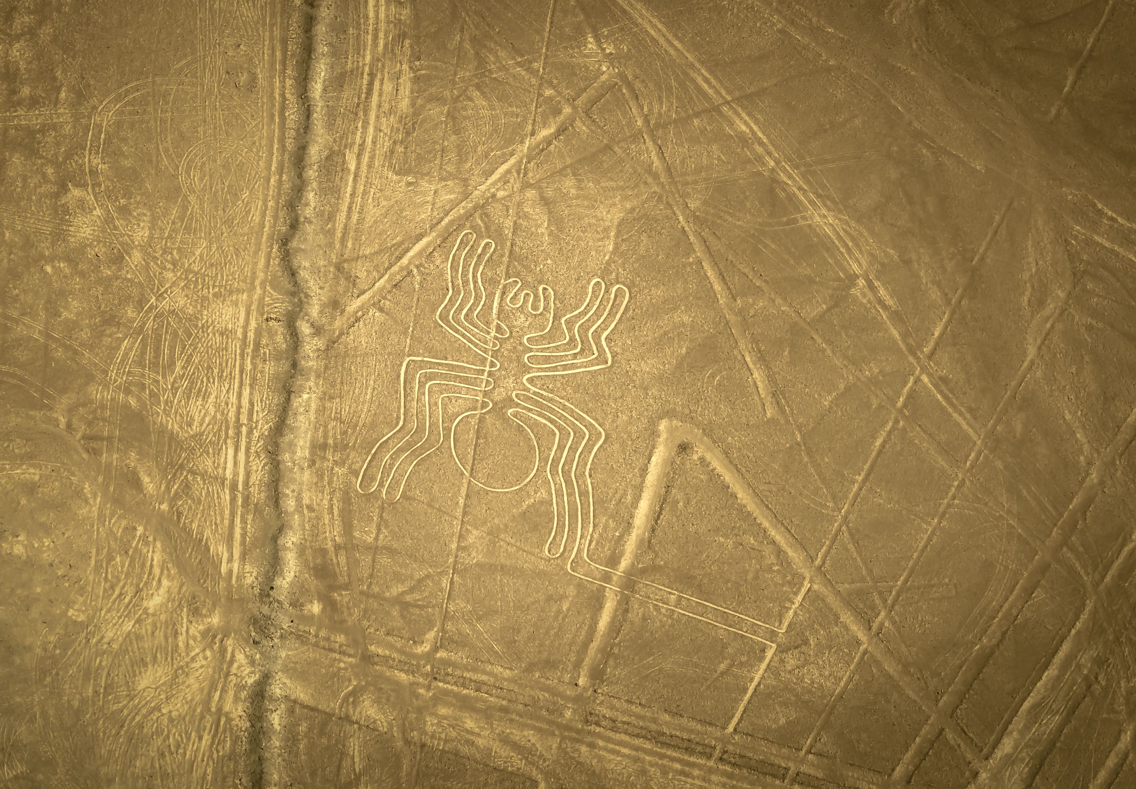 LAS MAYORES MARAVILLAS DEL PERÚ: LÍNEAS DE NAZCA Y MACHU PICCHU