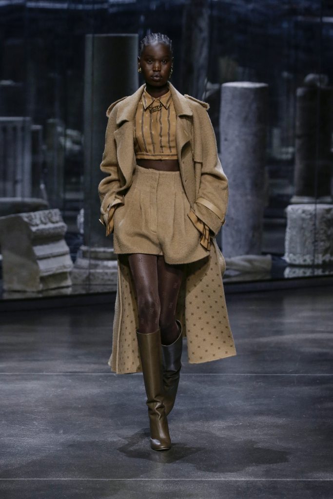 04 FENDI WOMEN FW 21 22