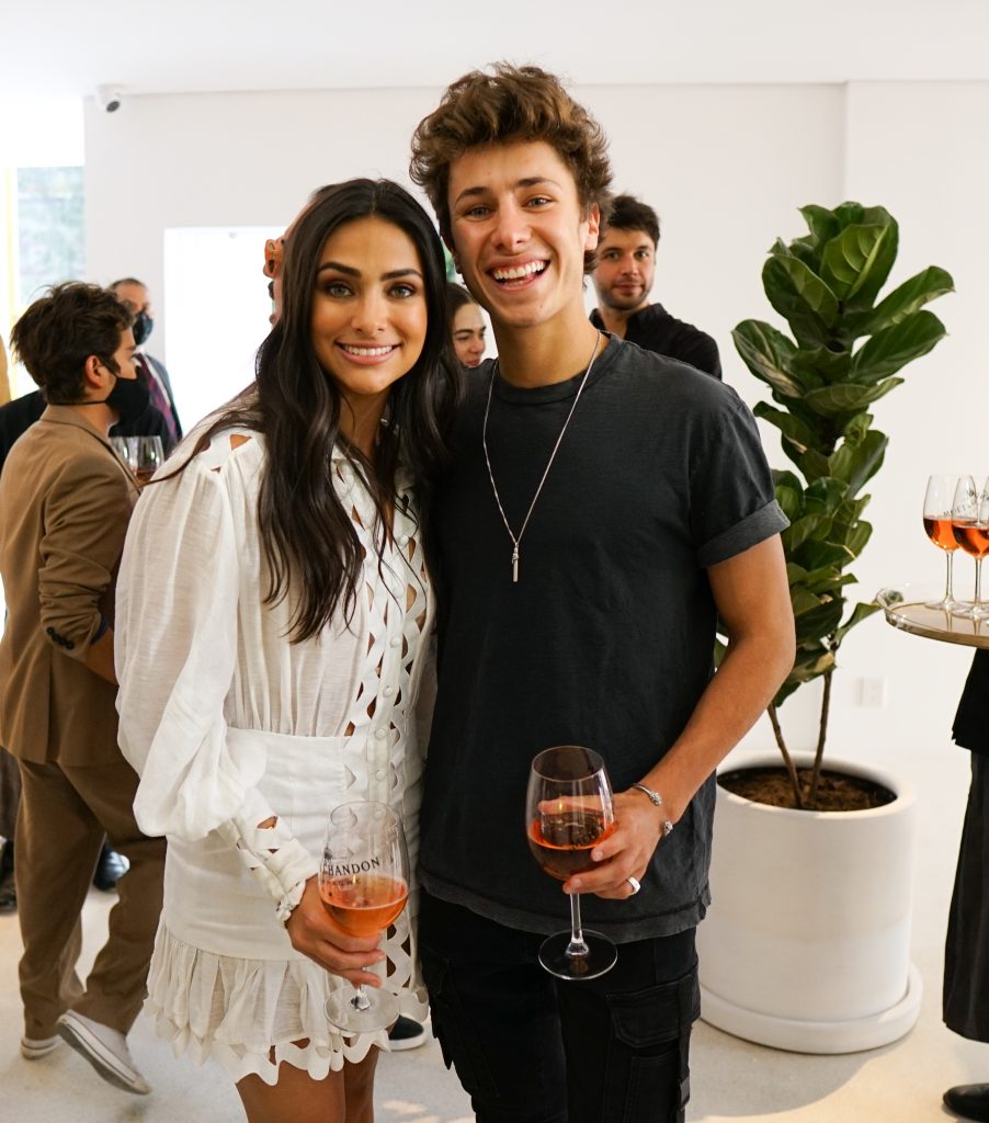 Renata Notni y Juanpa Zurita