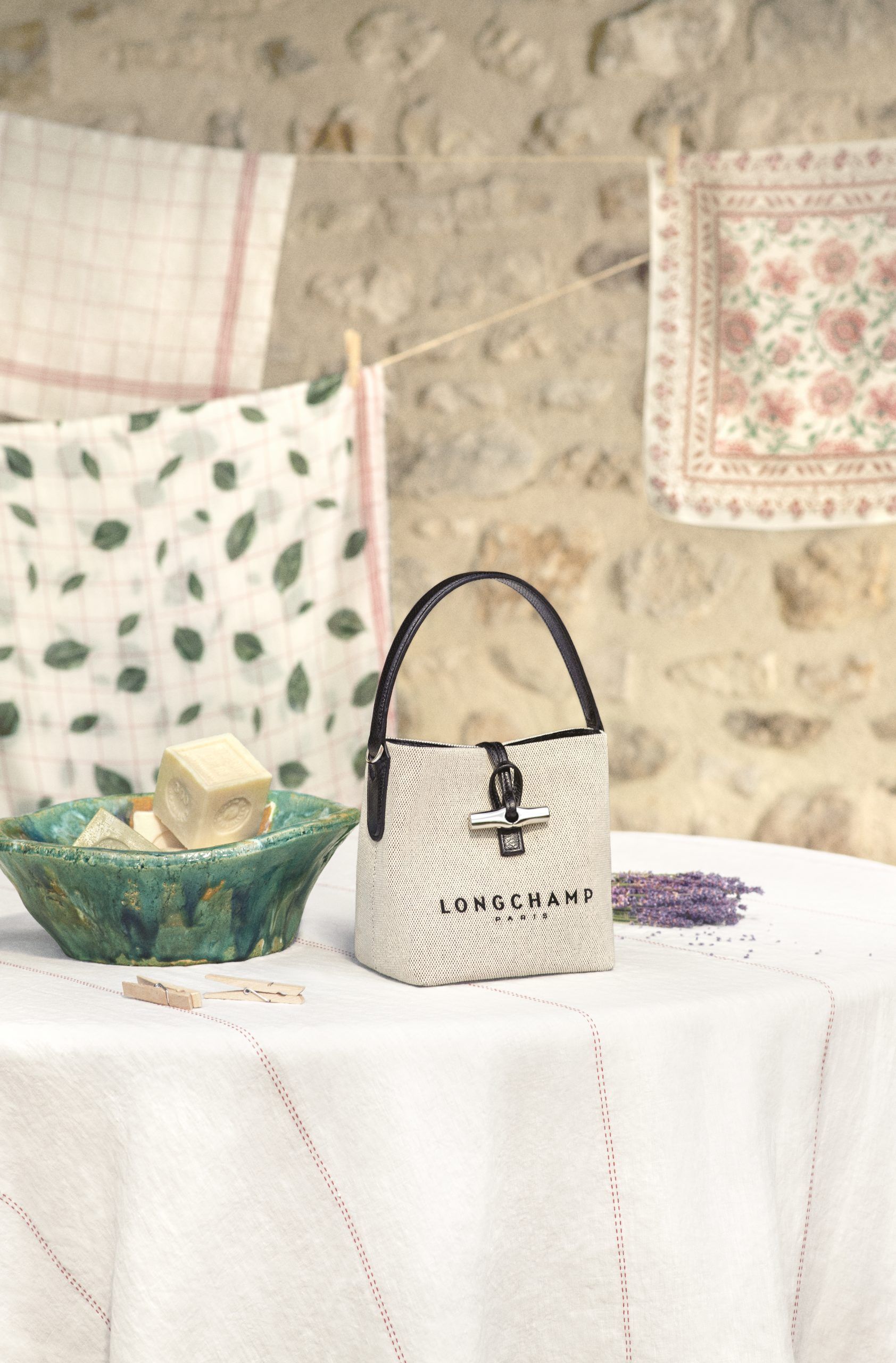 LONGCHAMP 8 528525C9 2EA6 4EA8 96BD 0A9CF24E5BD9