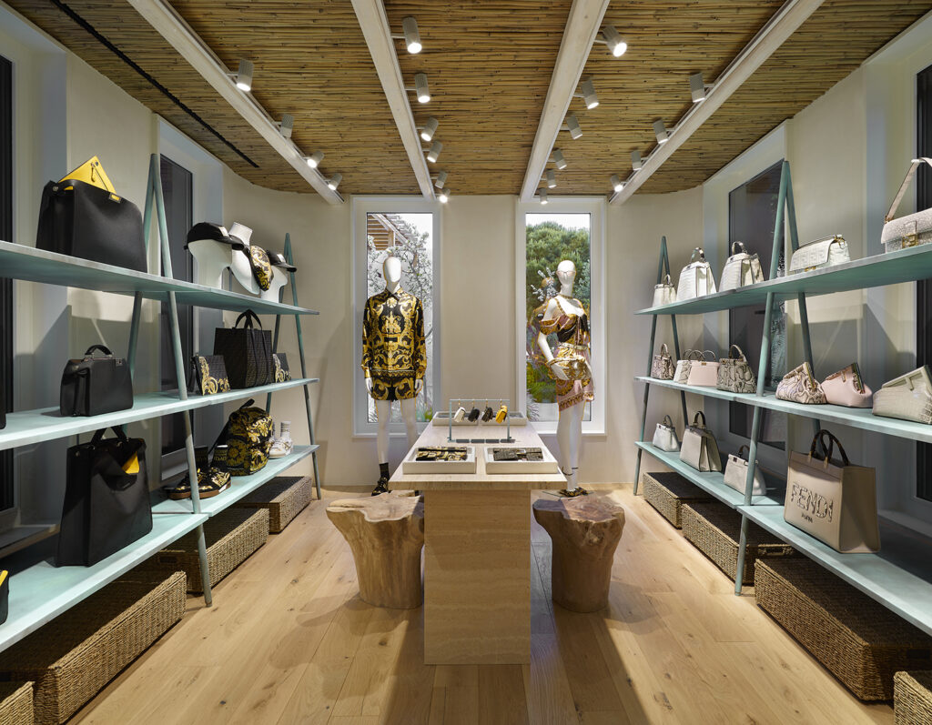 Mykonos al estilo FENDI 8 FENDI Boutique Mykonos Greece 6