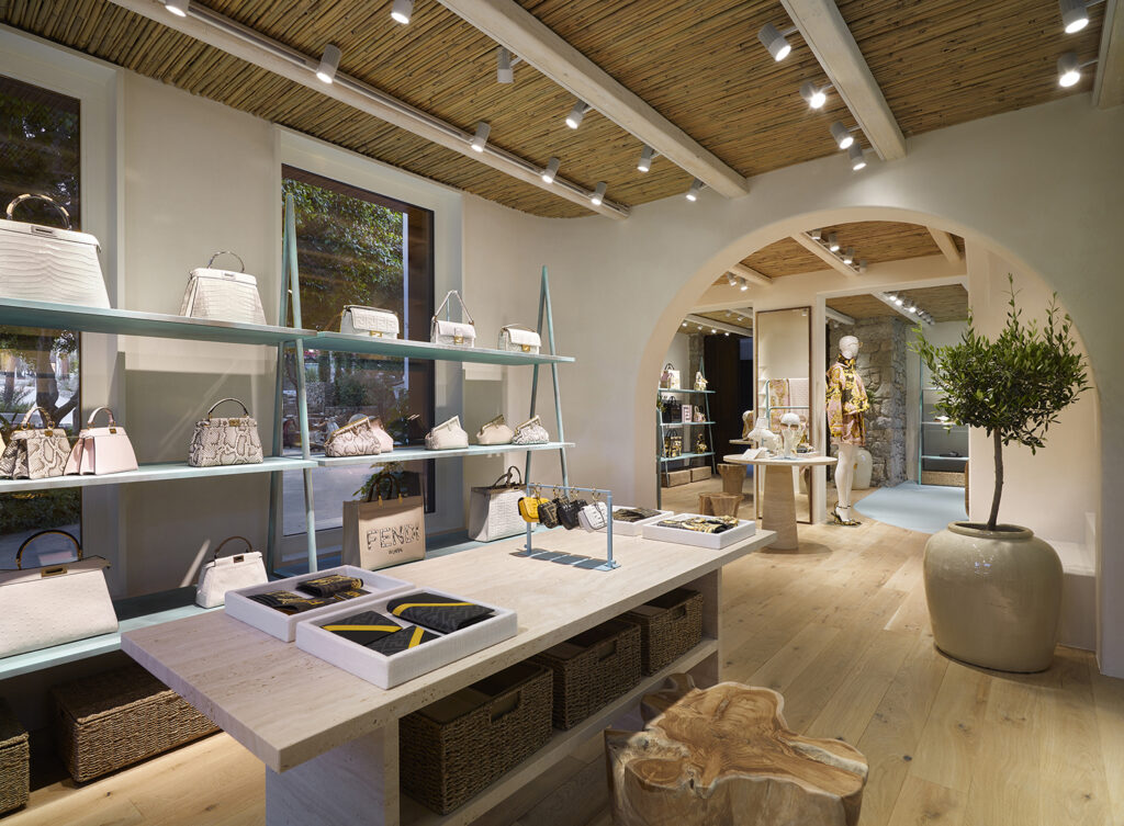 Mykonos al estilo FENDI 9 FENDI Boutique Mykonos Greece 7