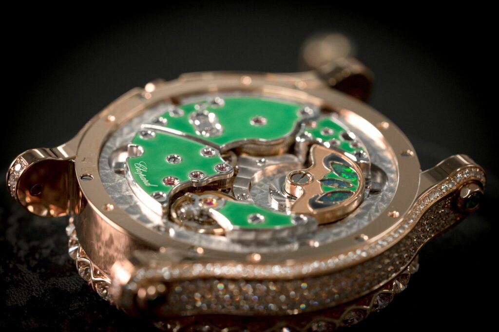 Chopard | Happy Sport Métiers d'Art 2 Chopard Happy Sport Metiers dArt Colibri 3