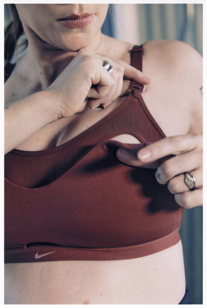Conoce (M), la colección de maternidad de Nike. 4 Maple Nike Maternity 1