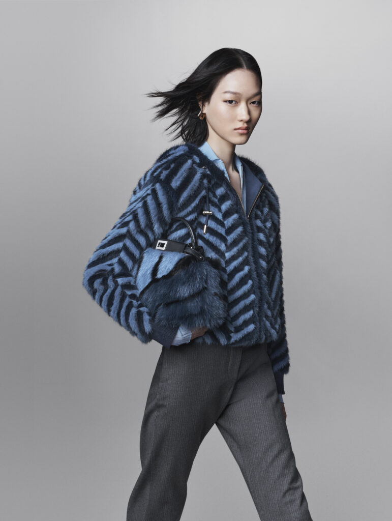 Las creaciones Featherlike de Fendi. 4 MAPLE FENDI Featherlike Special Images 03
