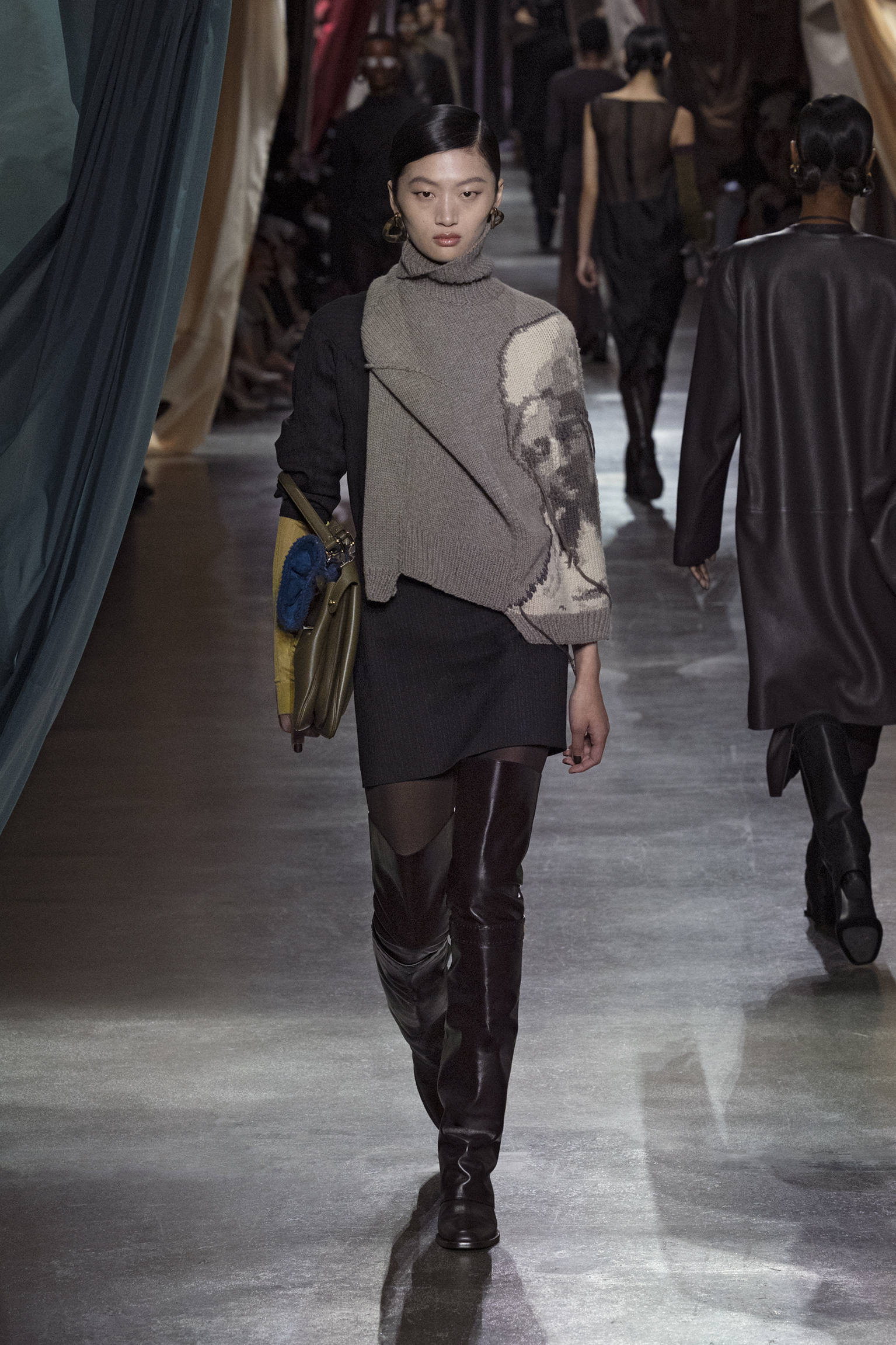 FENDI Fall/Winter 2024. 10 MAPLE Fendi FW24 44