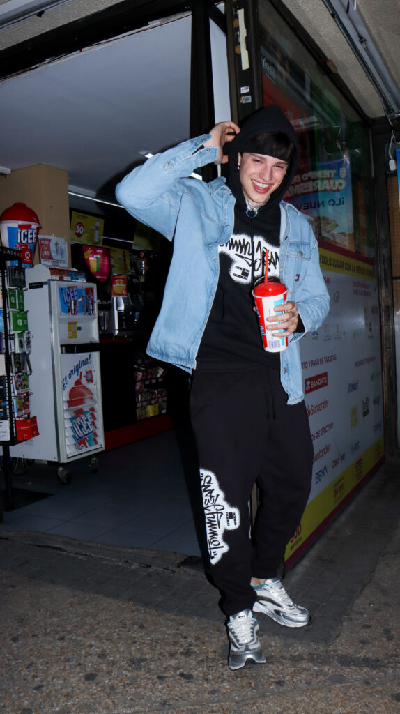17 JUANI TOMMY JEANS CEREMONIA MAPLE MAGAZINE 3