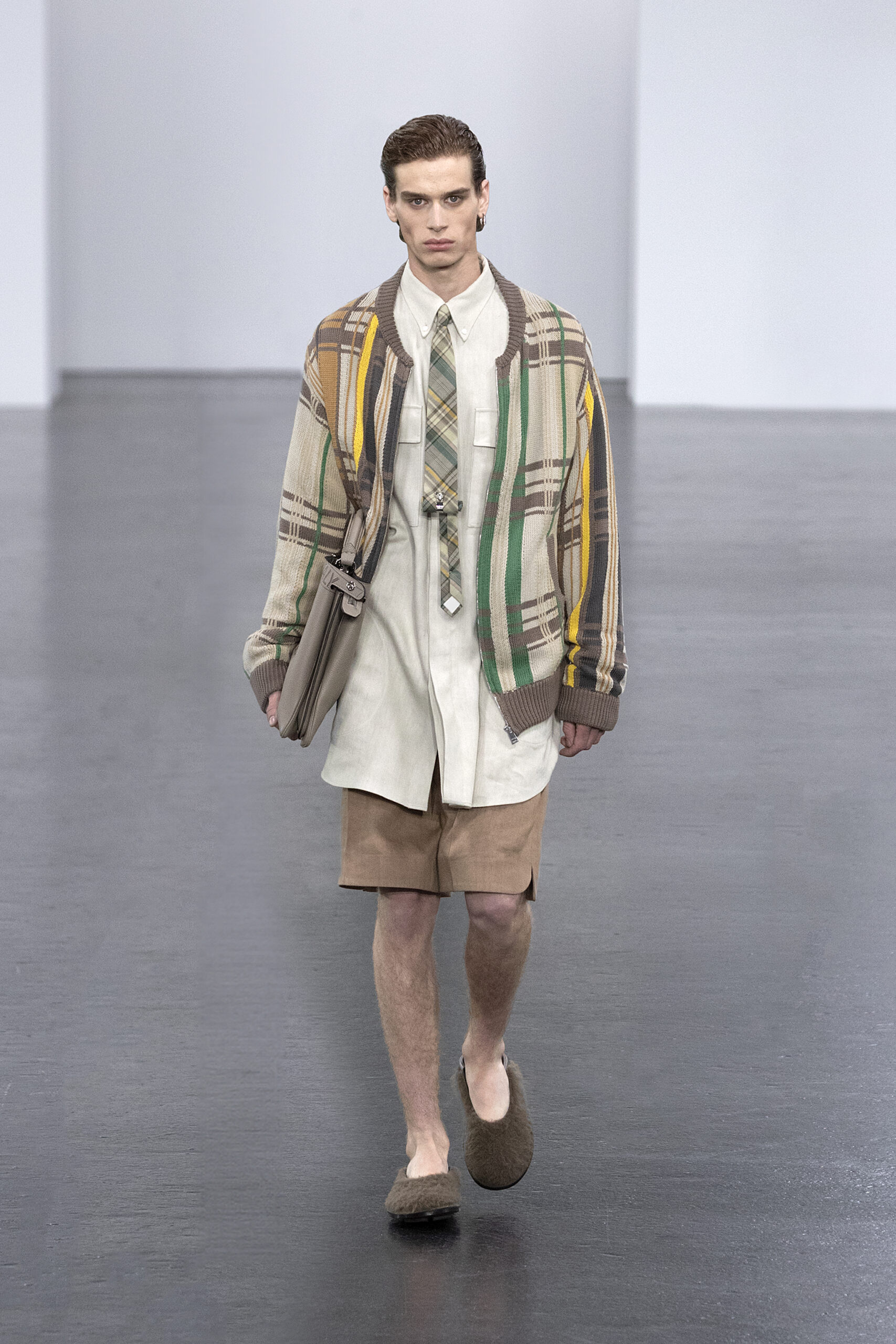 MAPLE Fendi SS25 18 scaled