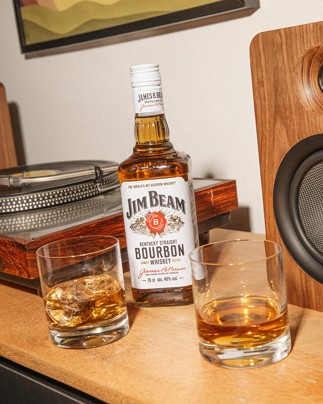 Jim Beam trae la playlist pefecta para brindar este verano. 3 MAPLE JIM BEAN SUMMER 4