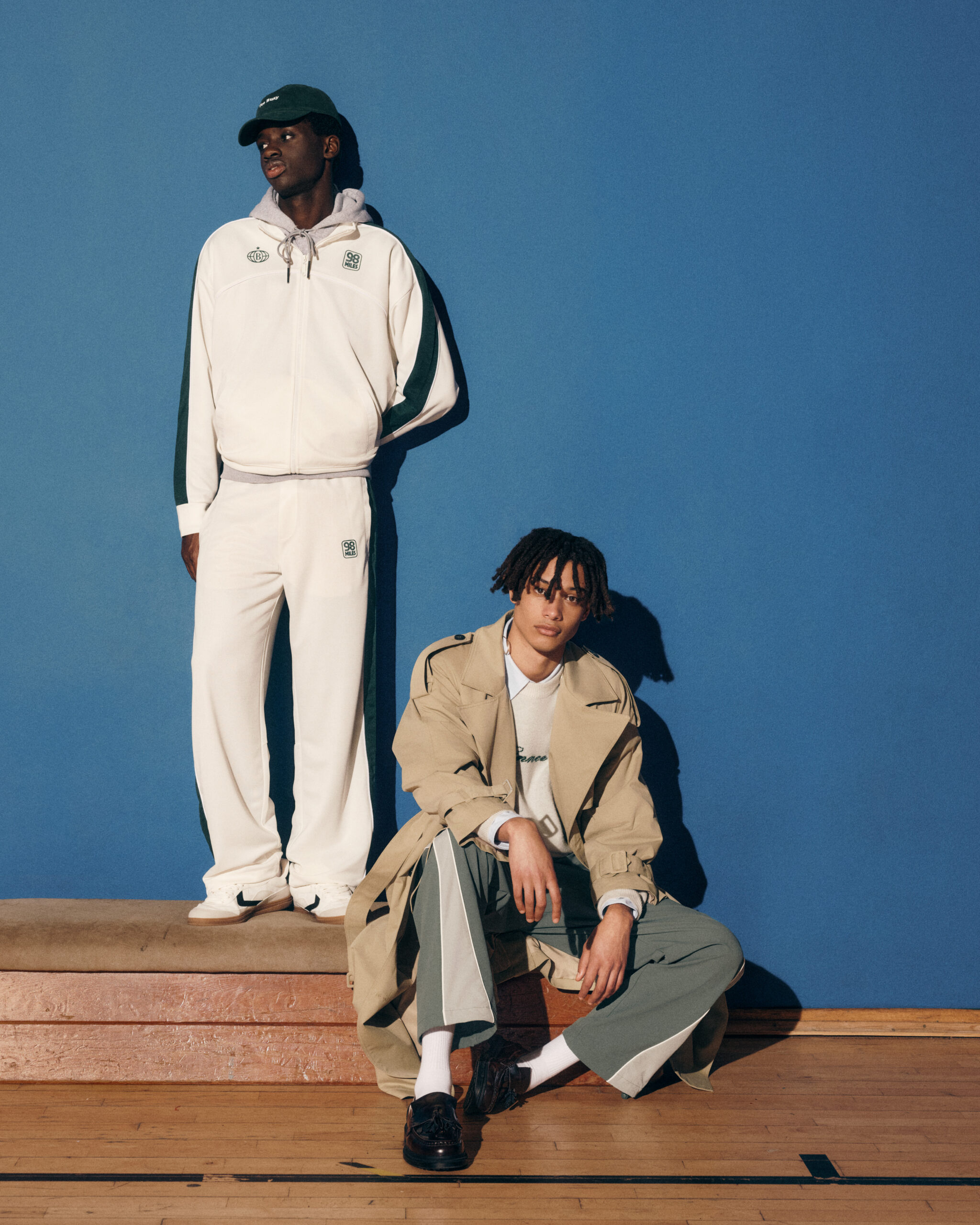 Bershka: Retro Sport x Jamie Reid. 4 MAPLE JR Bershka SS 2025 RetroSport 4 5 1080x1350px12 scaled