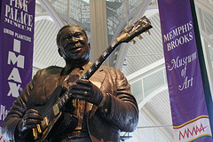 Creating Wealth #255 – Memphis Foreclosure Profits