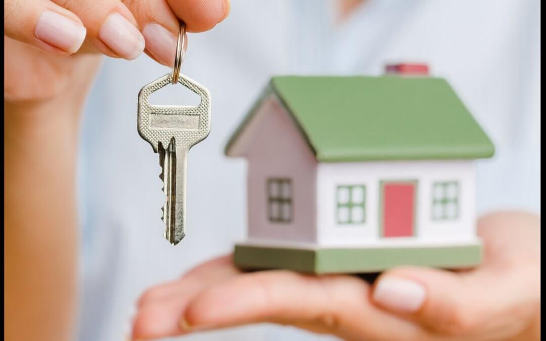 2172 FBF: Listener Q&A, Slowing Real Estate Markets & a Bear Attack