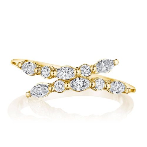 Marquise and Round Diamond Ring in 18kt Yellow Gold