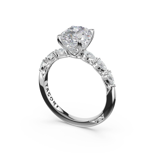 TACORI Sculpted Crescent Engagement Ring 2687OV95X7