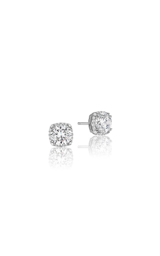 Dantela Bloom Diamond Stud Earrings