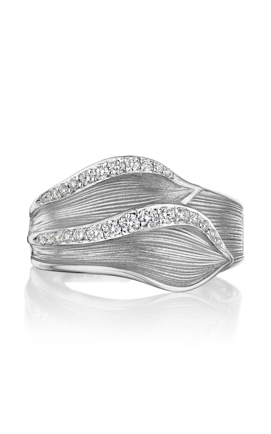 Double Petal Diamond Pavé Ring in 18kt White Gold