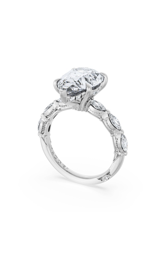 Pear Solitaire Engagement Ring