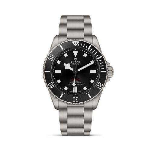Pelagos 39 39mm Titanium M25407N-0001