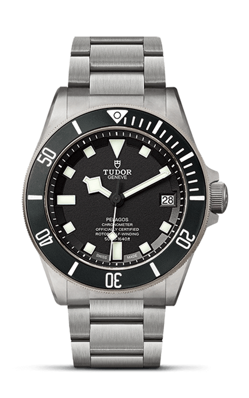 Pelagos 42mm Titanium and Steel M25600TN-0001