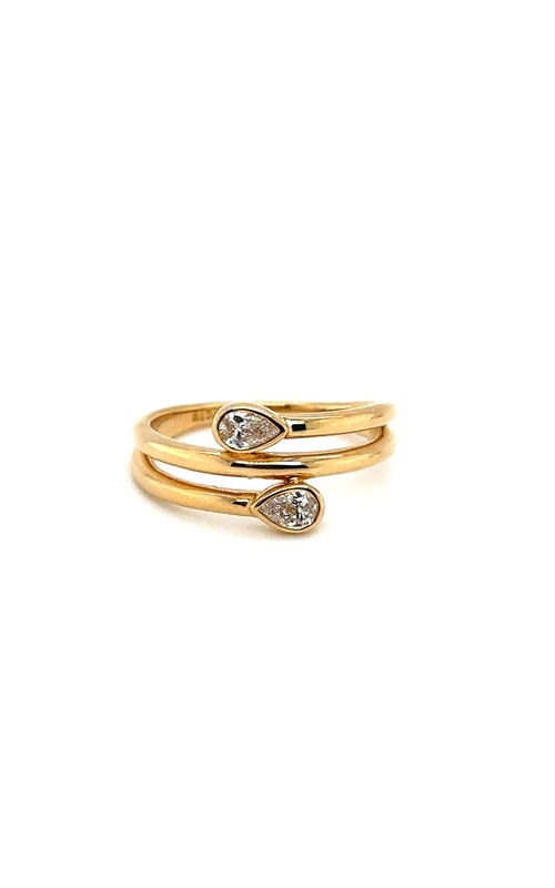 18KY BAND W/ 2=0.27CTW G/H VS PEAR SHAPED DIAMONDS SIZE:6.5