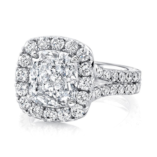 Uneek Engagement Ring Signature LVS953