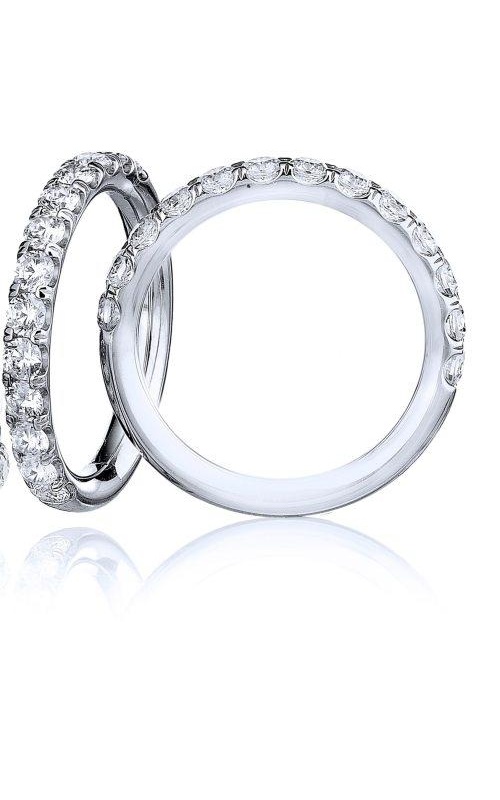 Brockhaus Signature Wedding Band R01133
