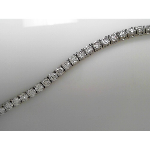 18K White Gold Estate  Diamond Bracelet