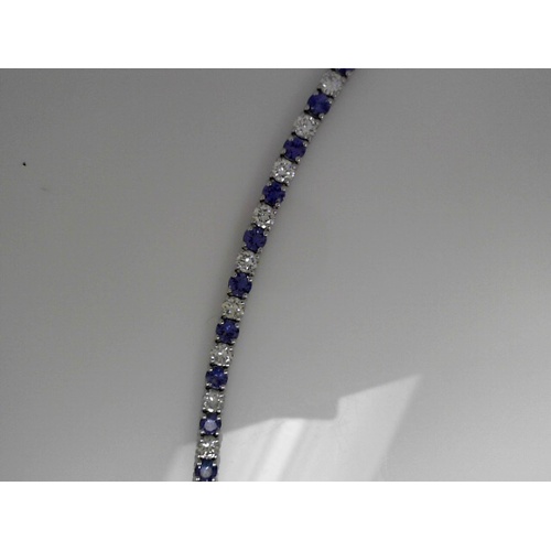 14K White Gold Estate  Diamond Bracelet