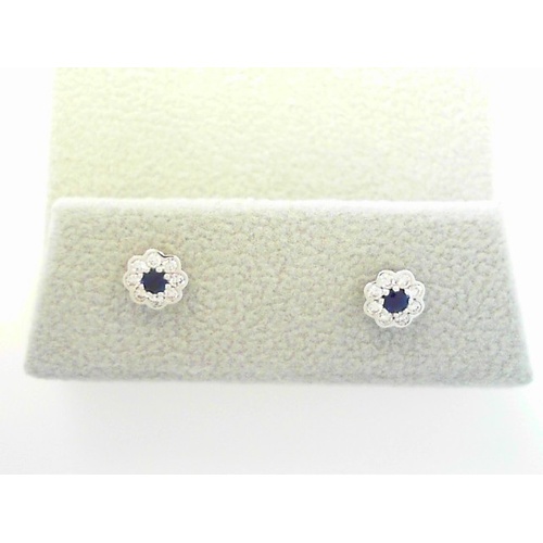 14K White Gold Legend  Diamond Earring
