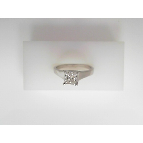Estate Engagement Ring .92 G VS2 E/R