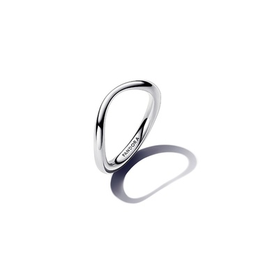 Pandora Organically Shaped Band Ring 193314C00-50