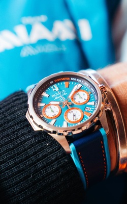 アナログ時計 Bulova Mens E1 Team Miami Special Edition Quartz Watch 43mm Bulova E1 Team Miami Marine Star Chronograph 96B460