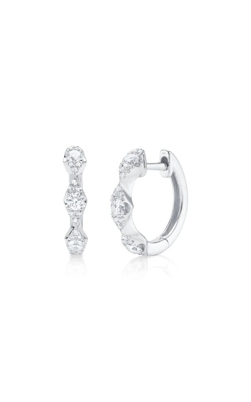 Shy Creation 14k White Gold .39ctw G-H SI Diamond Huggie Earrings SC55028055