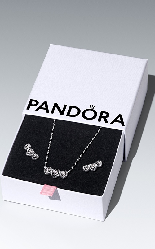 Pandora Sparkling Butterfly Jewelry Gift Set B802650