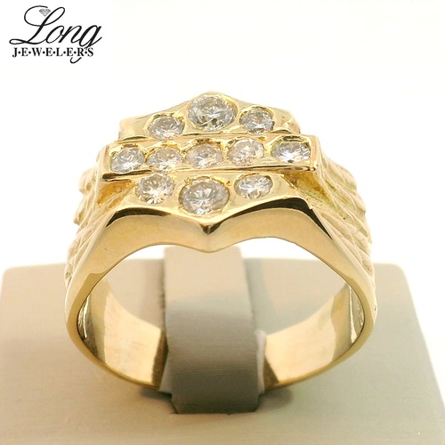 18K Gold and Diamond Ring thumbnail 1