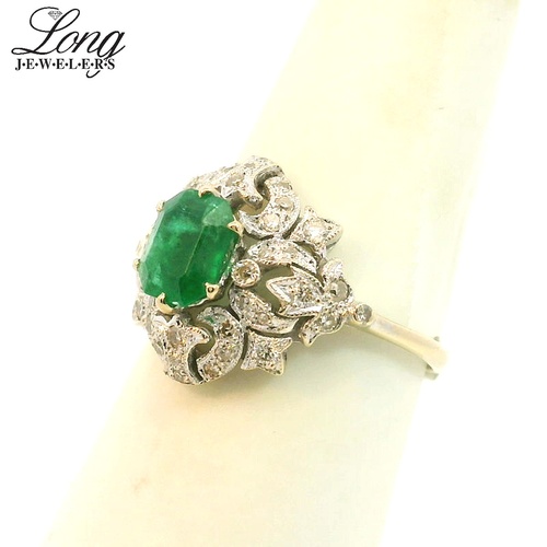 Emerald & Diamond Ring thumbnail 3