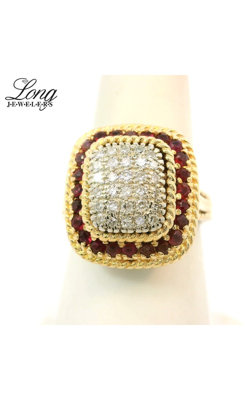 14K Yellow Gold Cluster Ring: Timeless Elegance and Sparkling Brilliance