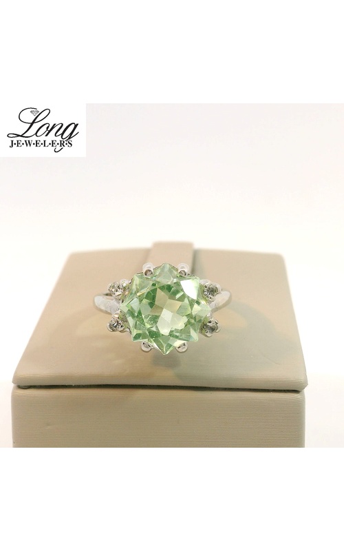 Spinel Gemstone & Diamond Ring Spinel Gemstone & Diamond Ring