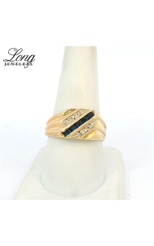 18K Yellow Gold Cluster Ring: Elegant Design for Timeless Beauty
