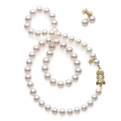 MIKIMOTO AKOYA PEARL NECKLACE AND EARRING BOX SET 7X6  A  18 INCH