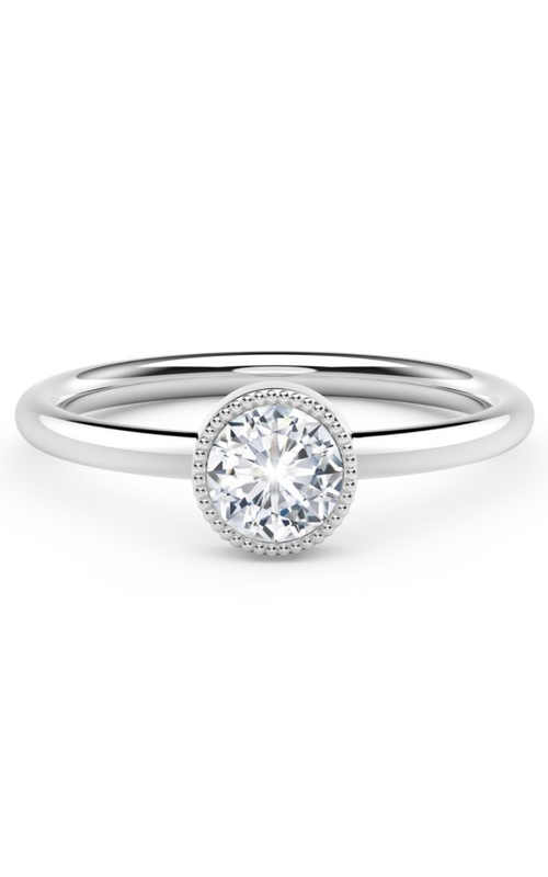 Exquisite 18K White Gold Engagement Ring
