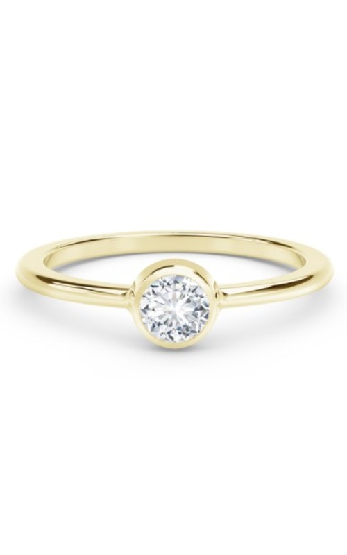 Luxurious 18K Yellow Gold Engagement Ring