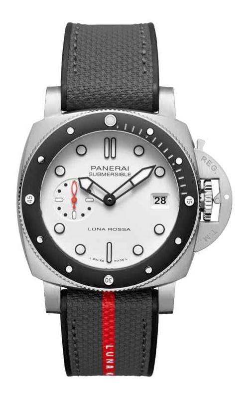 Panerai Submersible Luna Rossa Watch PAM01579