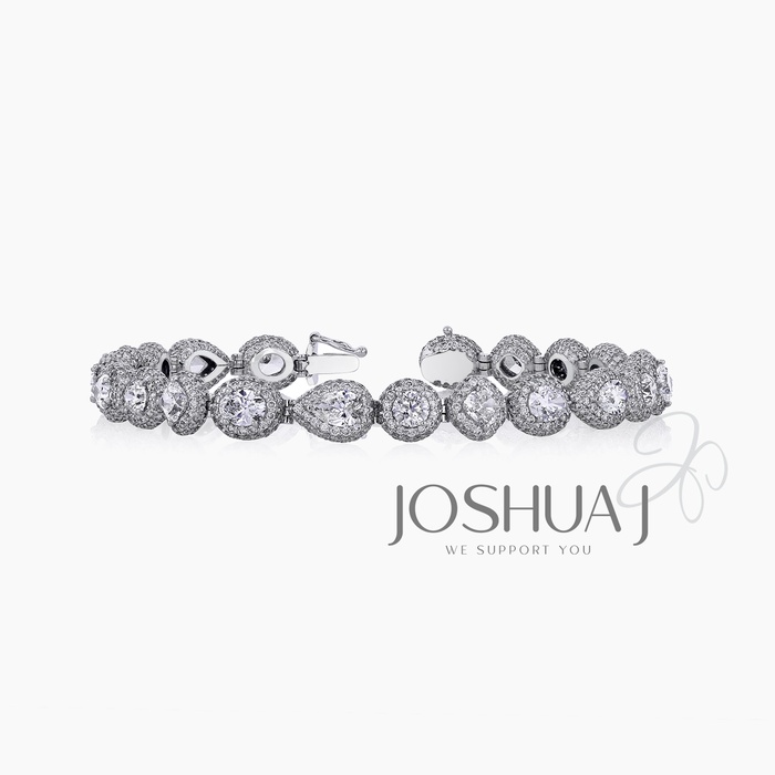 Cushion Diamond Halo Bracelet